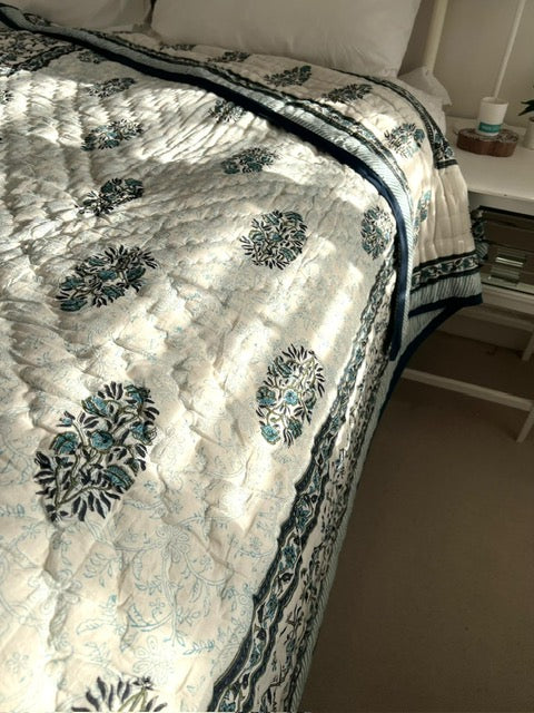 Maharaja border King Size Quilt in Blue and Olive